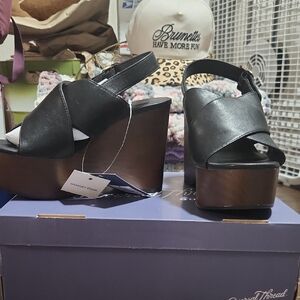 Universal Thread Black Faux-Leather Crossover Platform Wedge Sandals